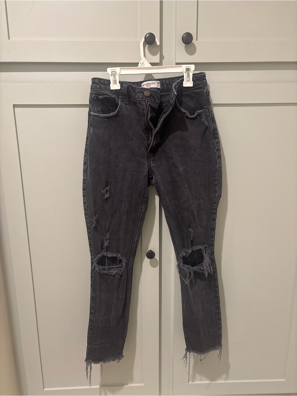 Abercrombie & Fitch Black Distressed Cropped Jeans